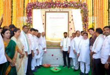 కరీంనగర్ జిల్లాలో రూ.944 కోట్ల అభివృద్ధి పనులను ప్రారంభించిన:సీఎం రేవంత్ రెడ్డి CM Revanth Reddy inaugurates development works worth ₹944 crore in Karimnagar district