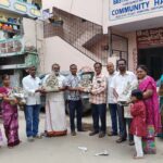 పర్యావరణ పరిరక్షణకు మట్టి గణపతులను పంపిణీ చేసిన కందికంటి శ్రీధర్ గౌడ్ Clay Ganeshas Distributed by Kandikanti Sridhar Goud for Environmental Protection