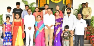 అసెంబ్లీ సాక్షిగా భూముల వ్యవహారం.. కేసీఆర్ కుటుంబం పేరిట 439.30 ఎకరాలు: సీఎం రేవంత్ రెడ్డి CM Revanth Reddy discusses KCR family land records in Telangana Assembly