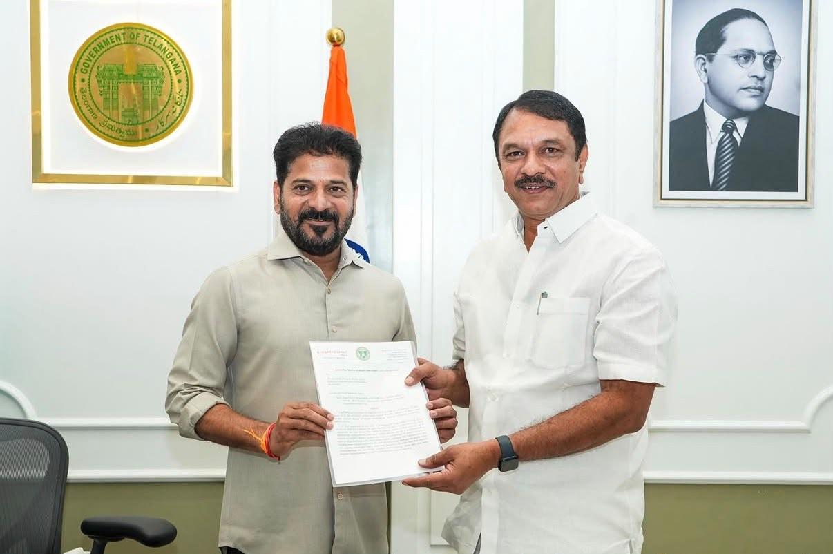 MLA Sudheer Reddy discusses LB Nagar issues, including GO 118, with the Chief Minister